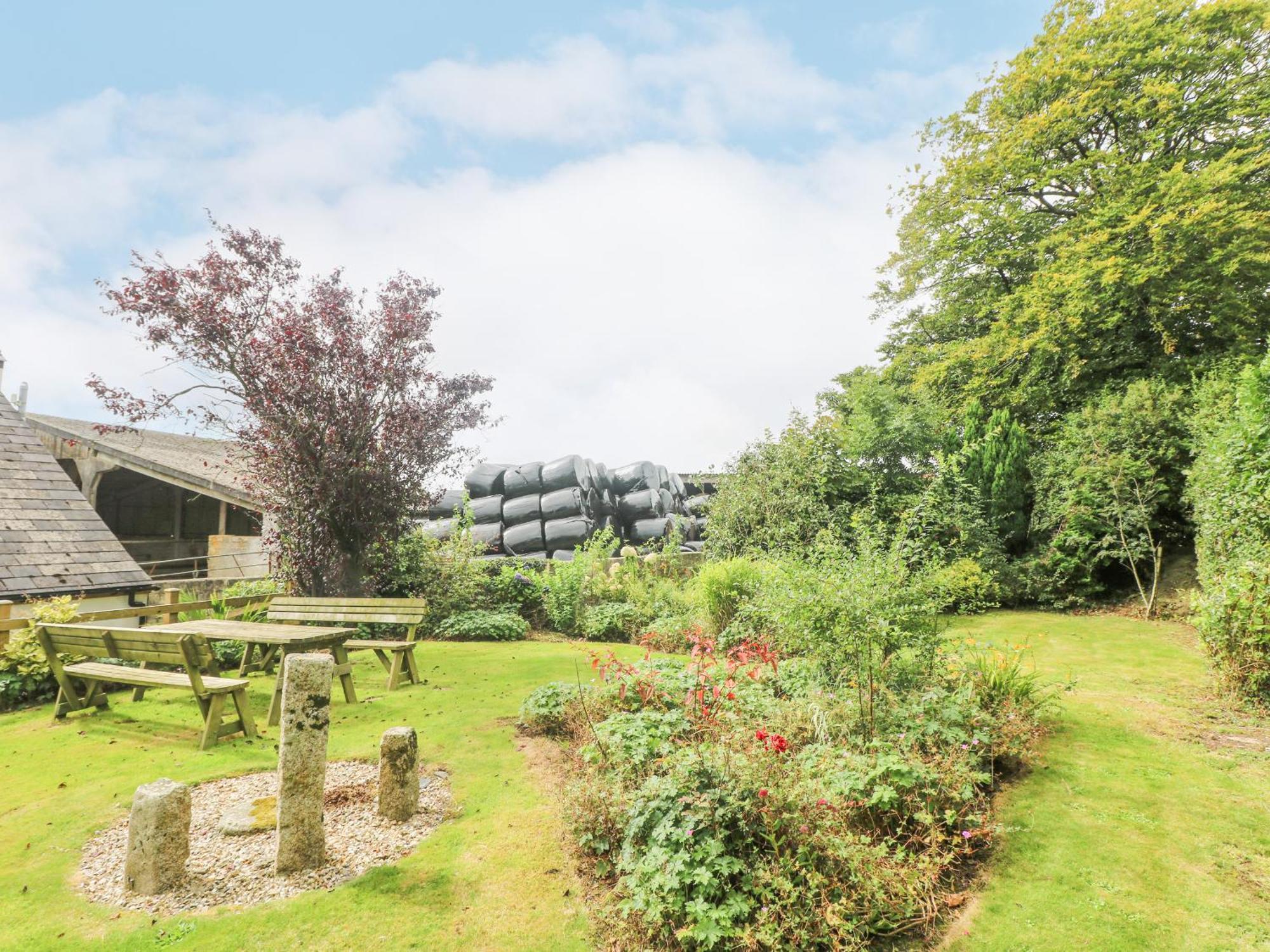 South Boduel Farmhouse Liskeard Exterior photo